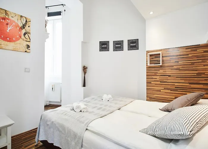 Vicus Apartment By Irundo